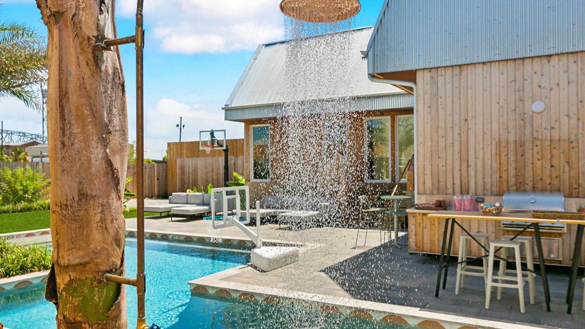 The Cocodrie Private 12br