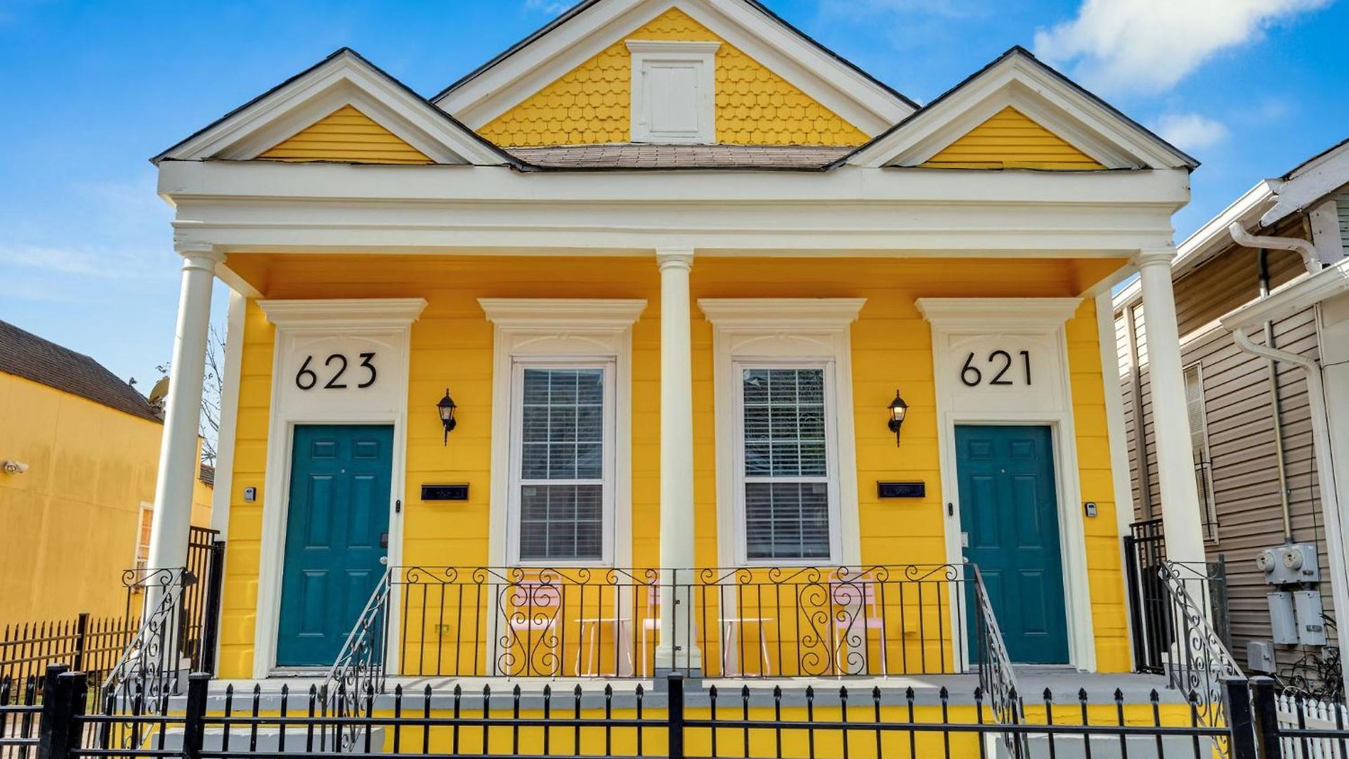 Shotgun W Porch & Backyard Near Streetcar * New Orleans