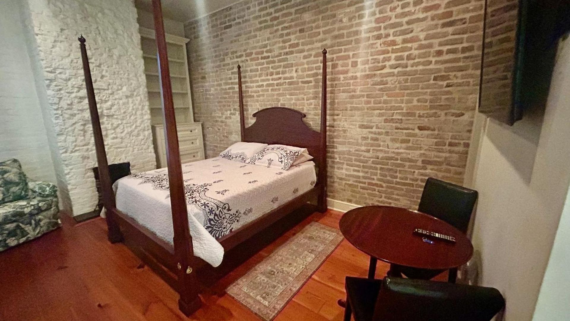 Nola Aparthotel *