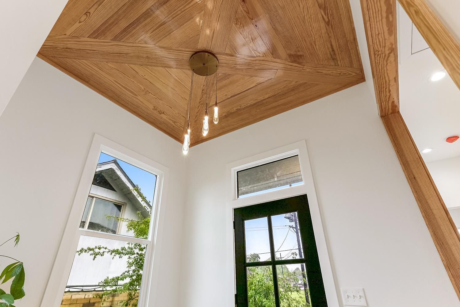 The Royal Haus Nola 3 Bed Beauty Holiday home *