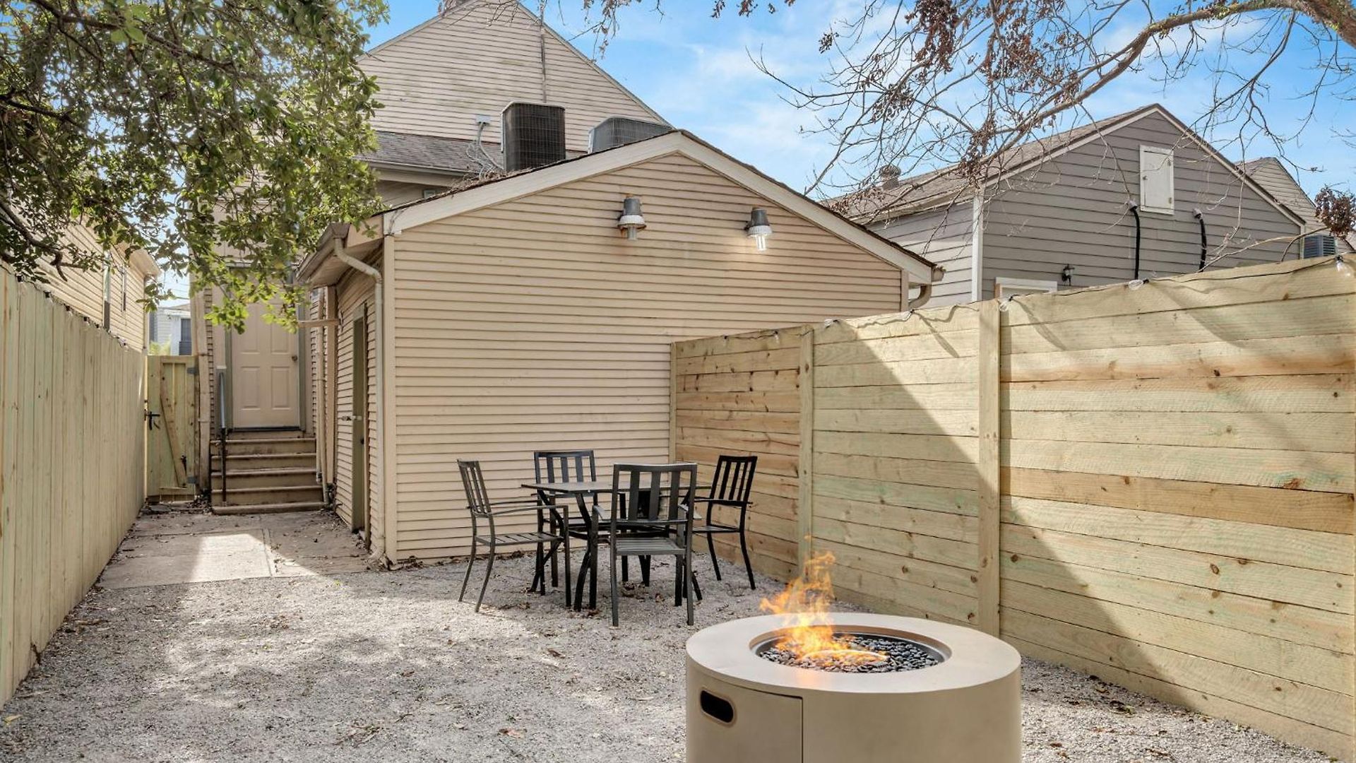 Holiday home Shotgun W Fire Pit & Fenced Yard New Orleans