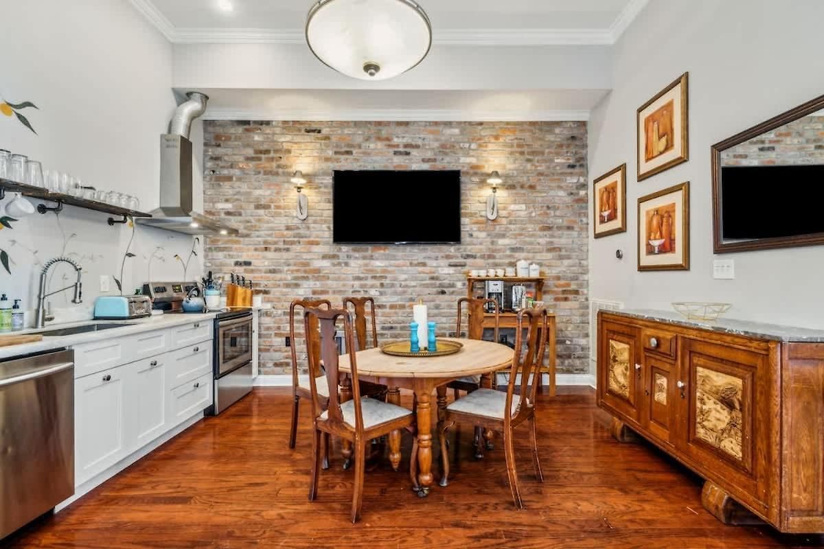 Spacious 5br 3ba With Private Courtyard And Heated Pool Villa New Orleans
