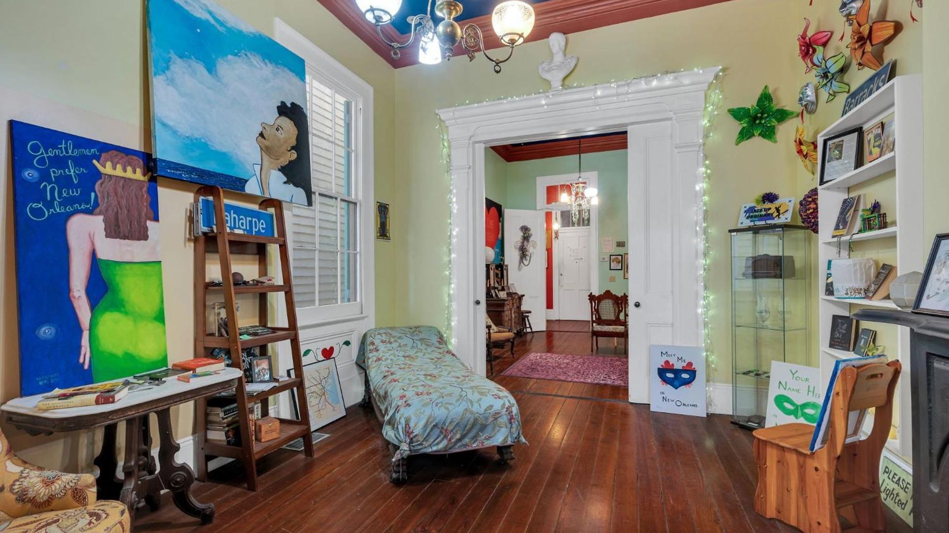 Antique W Garden Views On Esplanade Bed & Breakfast