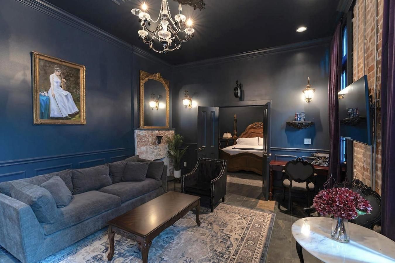 5 Themed Units In Fq With Pool New Orleans