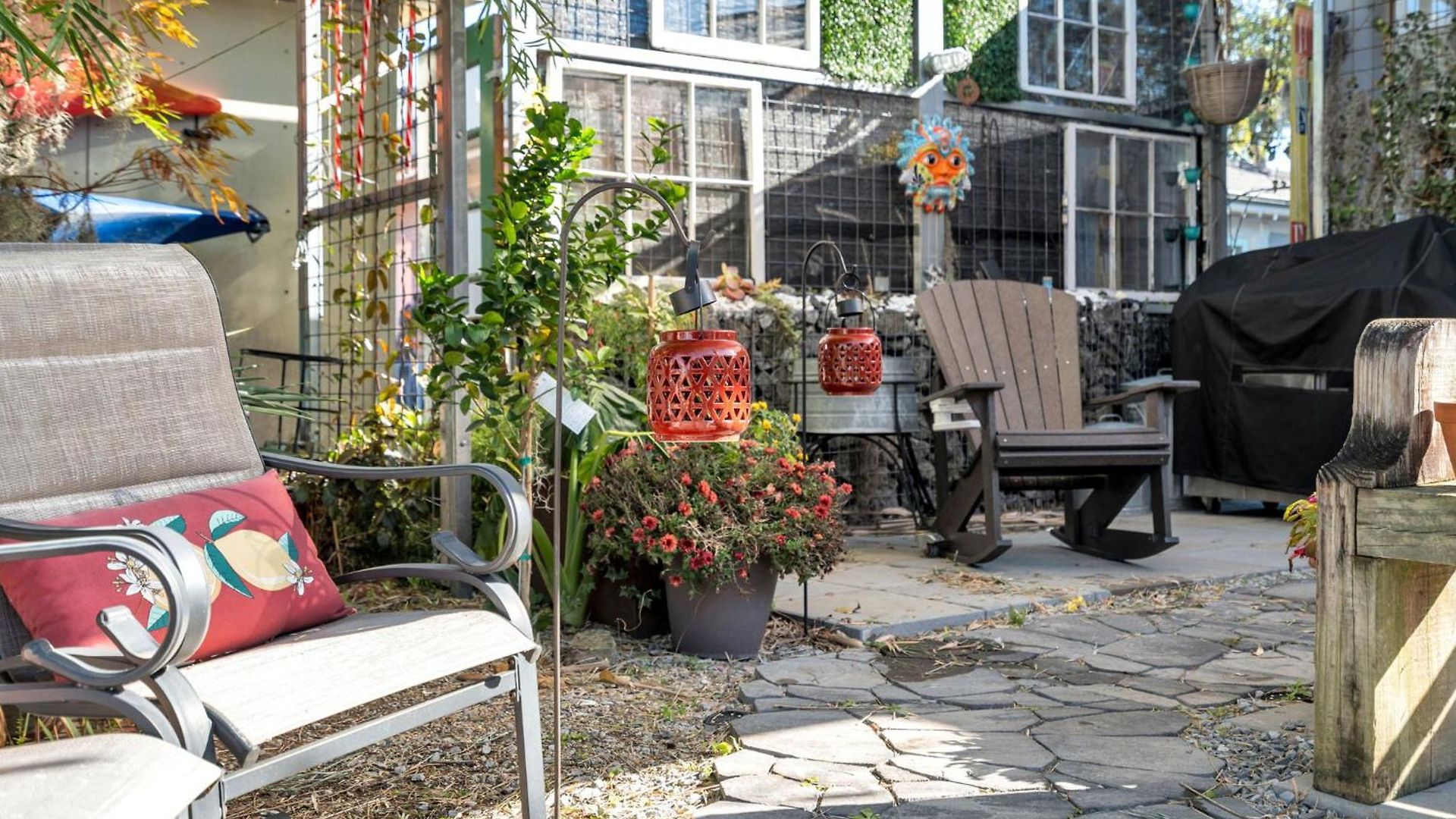 Holiday home Victorian W Gardens & Bayou-style Porch New Orleans