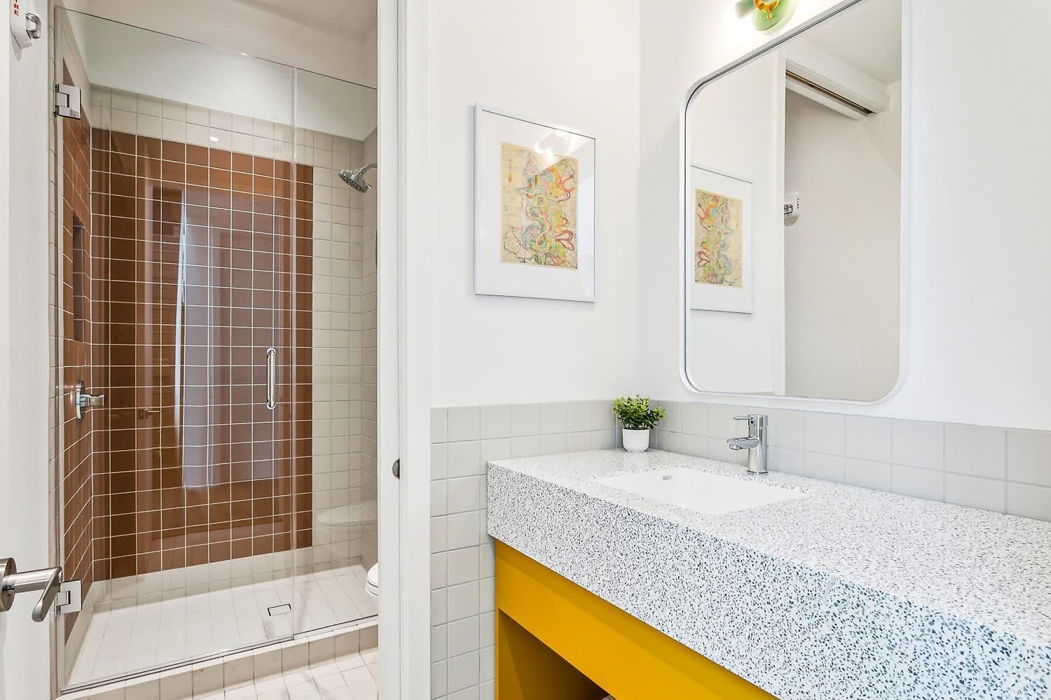 The Herald 12br Private Holiday home *