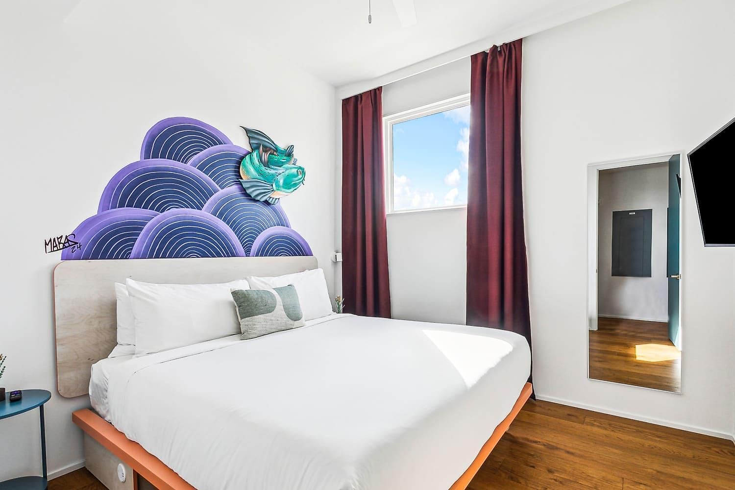 The Herald 12br Private Holiday home *
