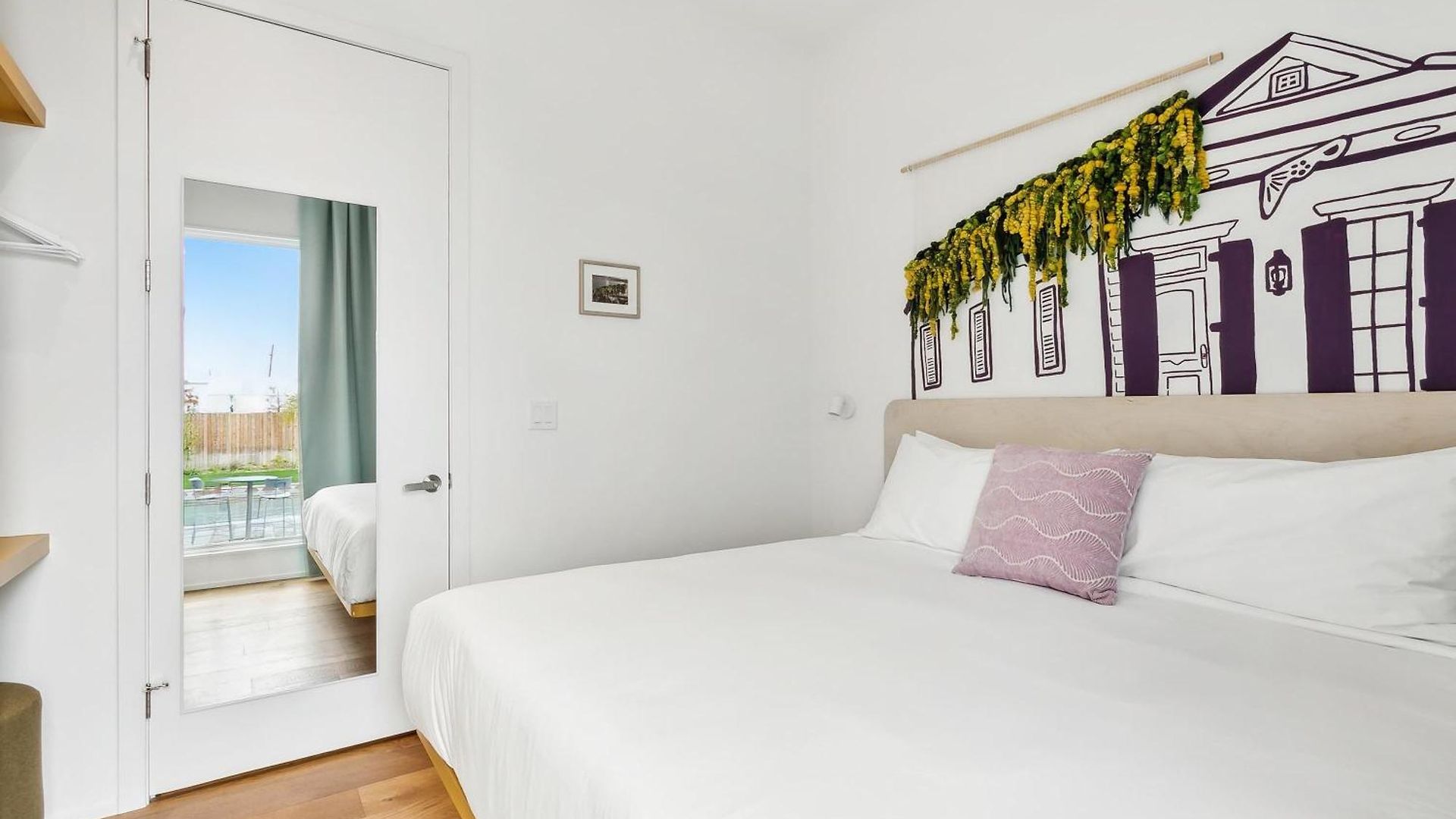 The Cocodrie Private 12br New Orleans