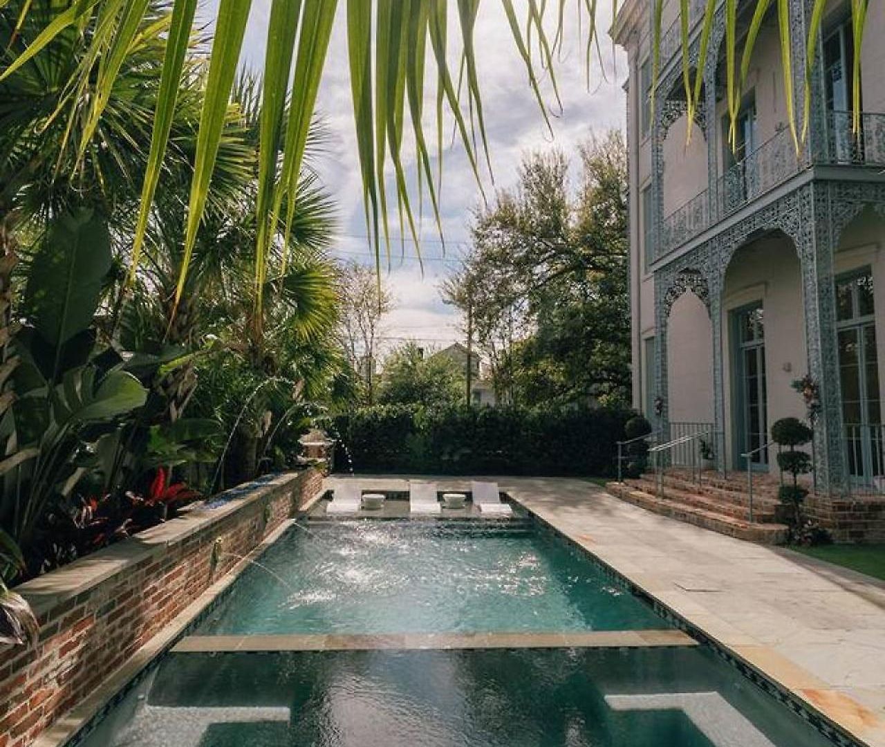 Holiday home 5 Themed Units In Fq With Pool *