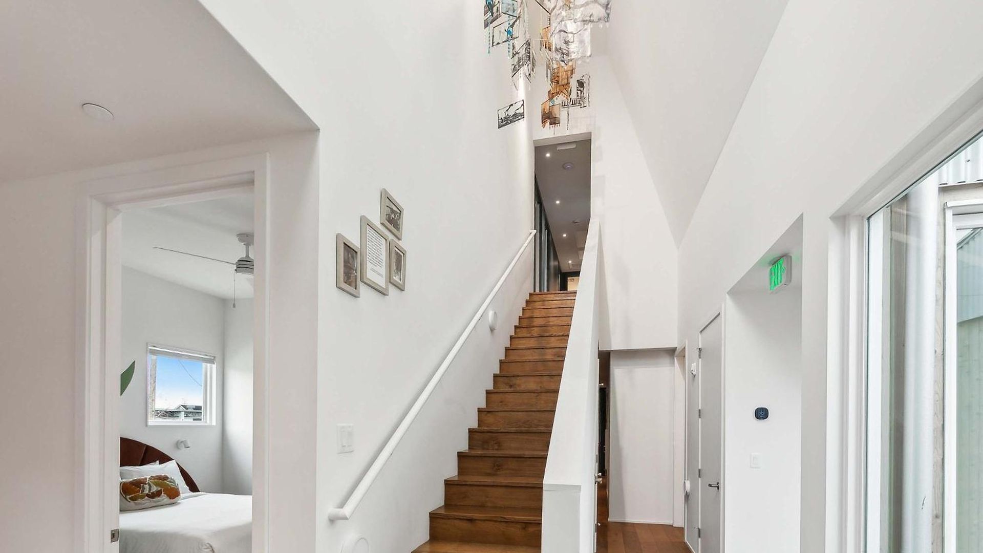 The Cocodrie Private 12br Holiday home *
