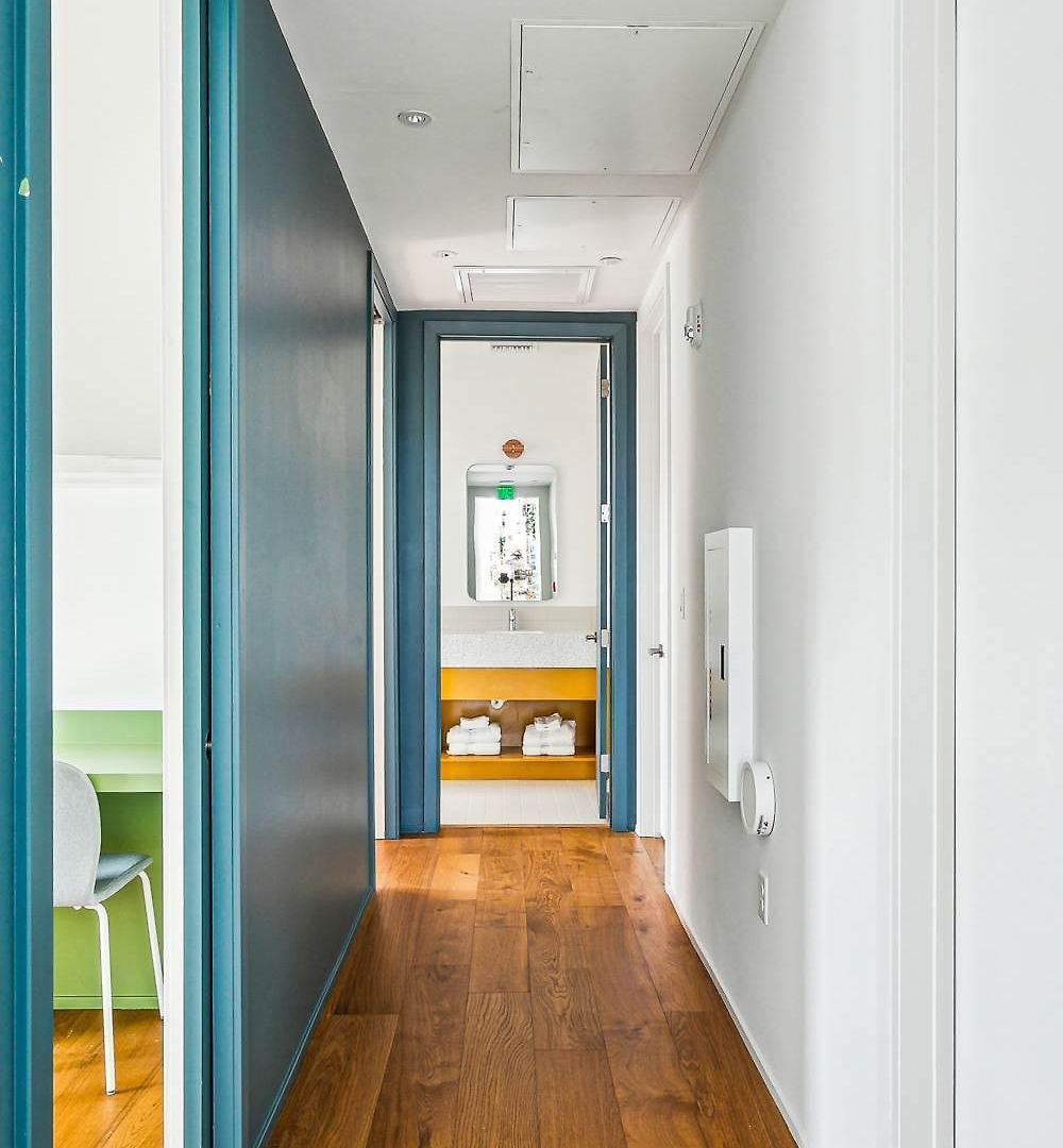 The Herald 12br Private