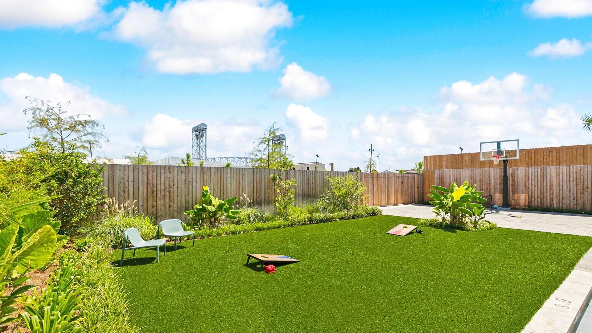 The Cocodrie Private 12br New Orleans