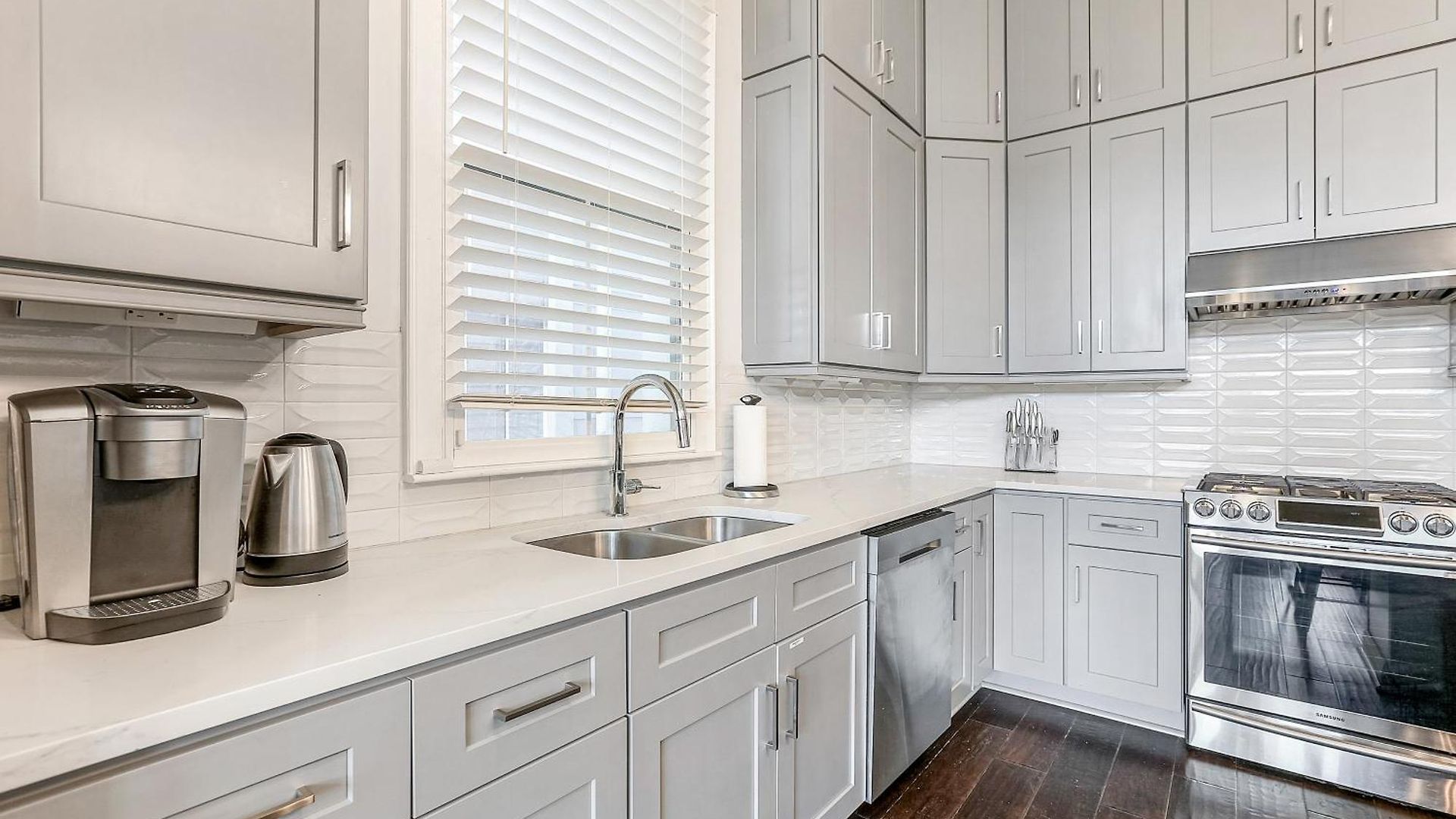 Sunny Walking Distance To Quarter And Dome Apartment New Orleans