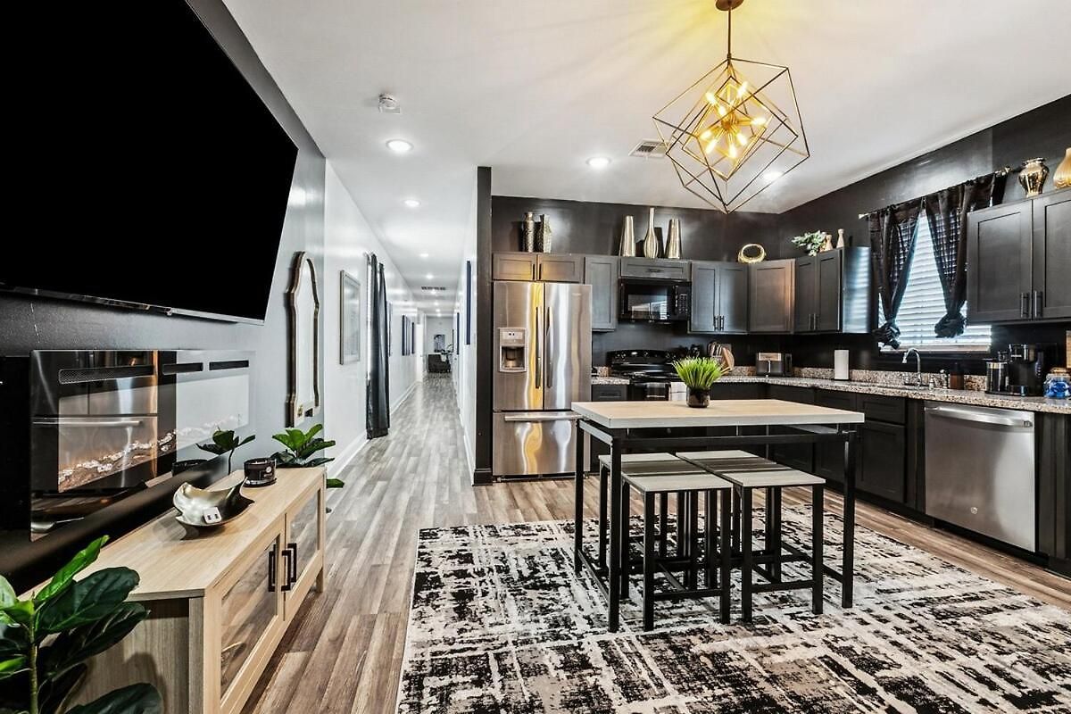 Spacious 5br Nola Loft Perfect For Groups