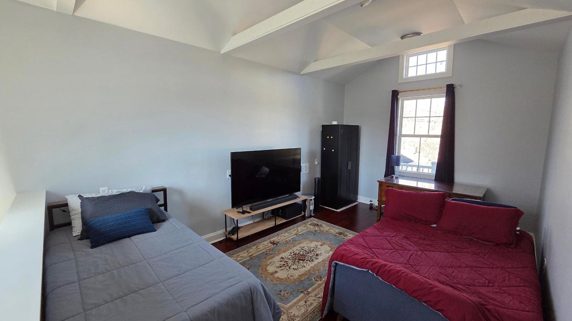 Private Bedroom Bath Sitting & Porch Apartment New Orleans