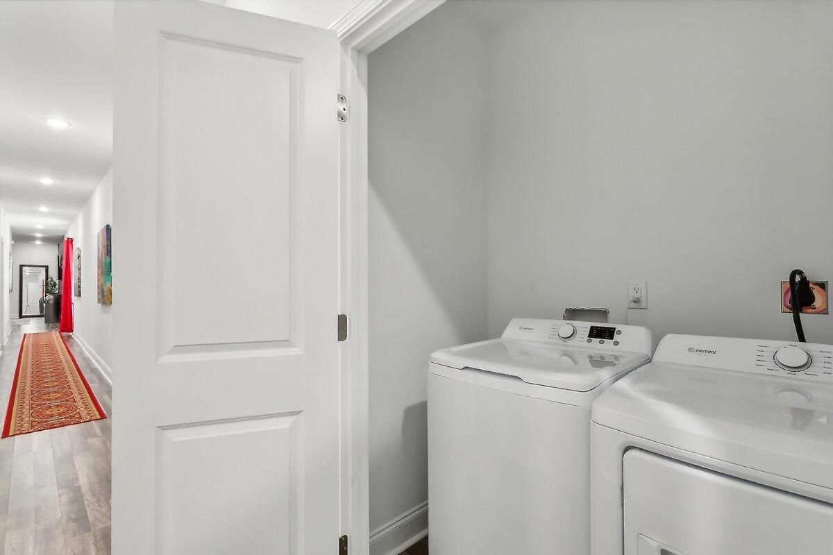 Spacious 10br Nola Home, Perfect For Groups, King Bed Apartment