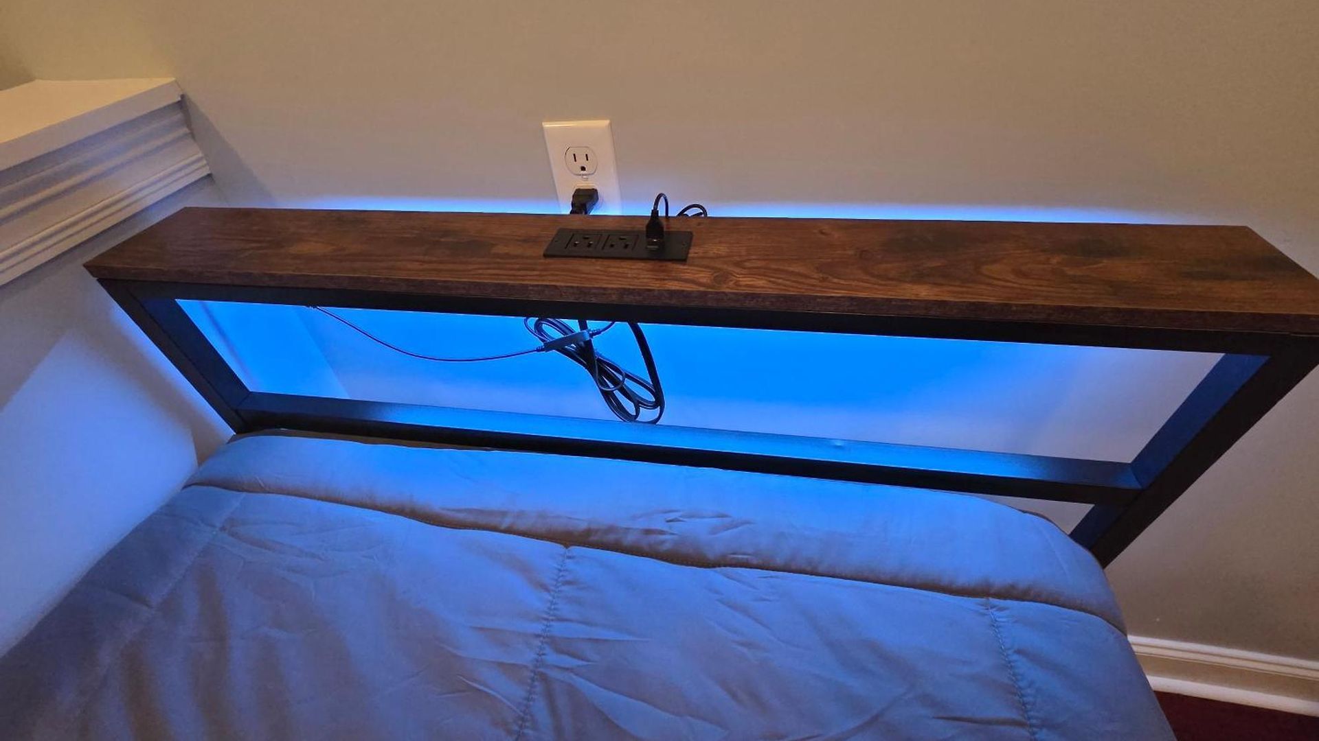 Apartment Private Bedroom Bath Sitting & Porch *