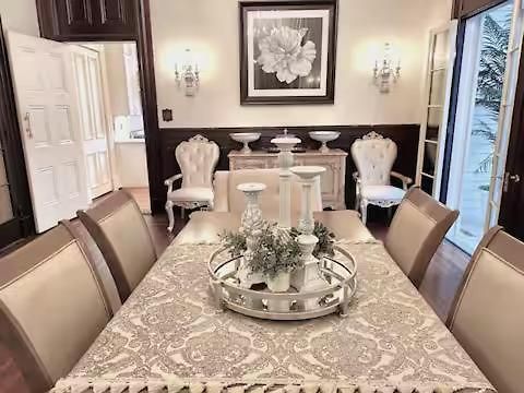Walker Mansion On St Charles Ave - Unit 4