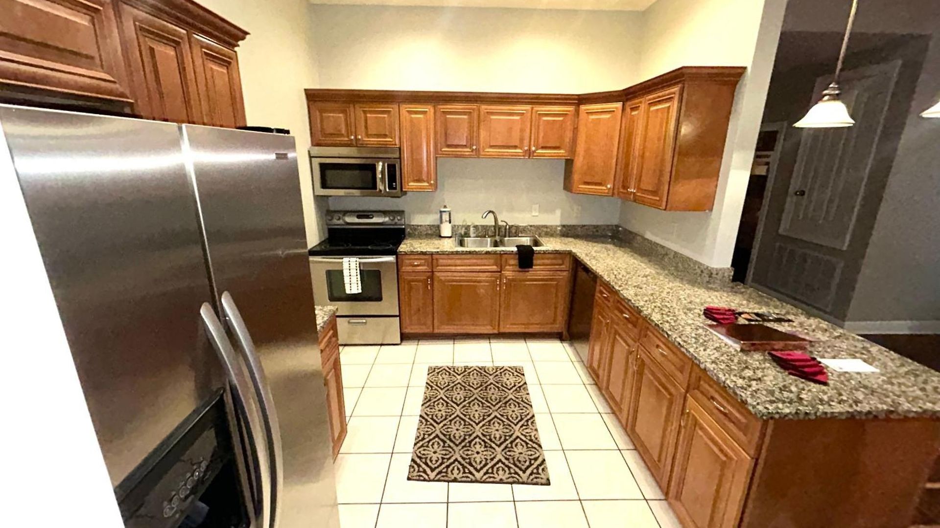 Nola Apartment *