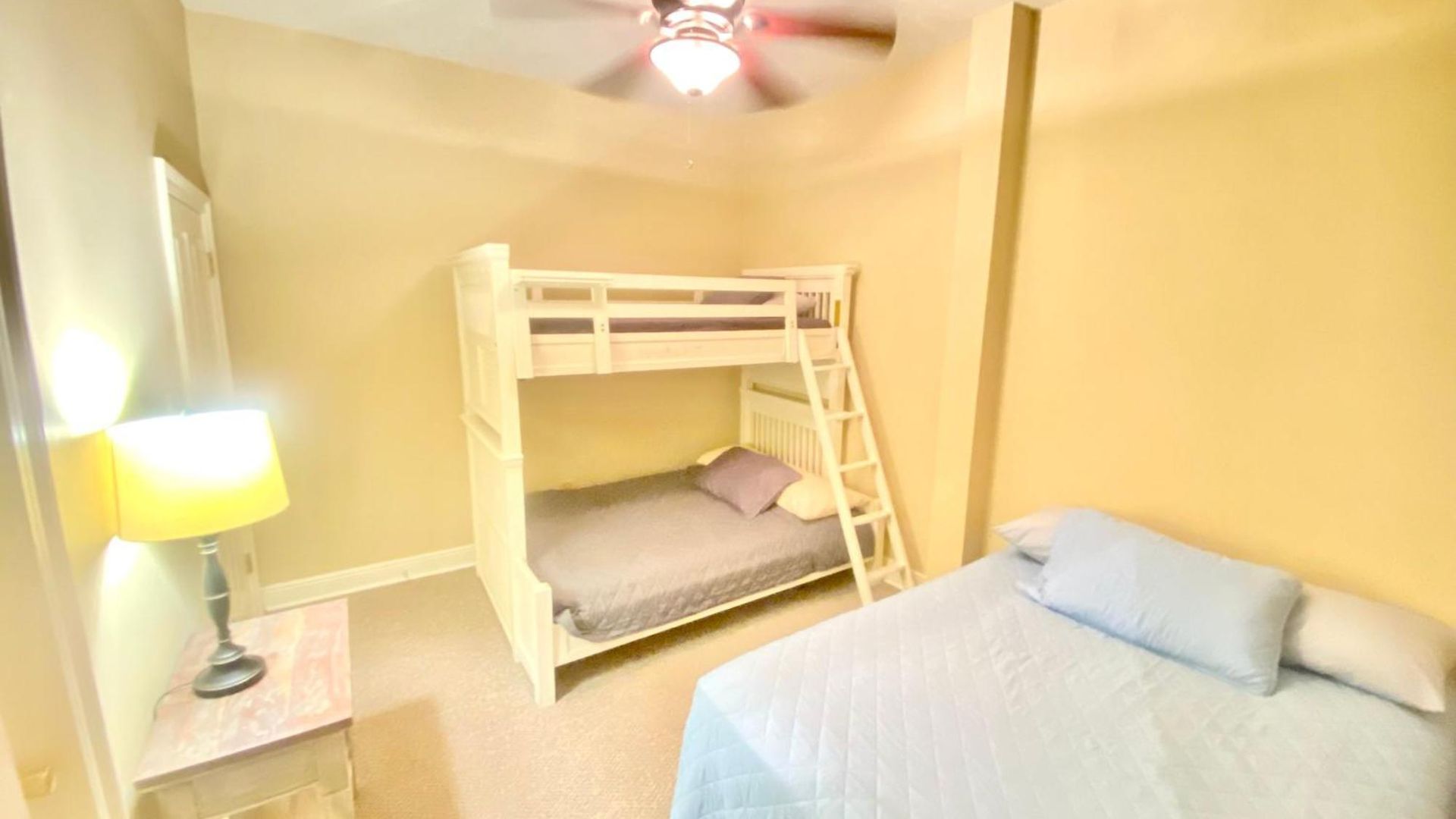 Nola Apartment *