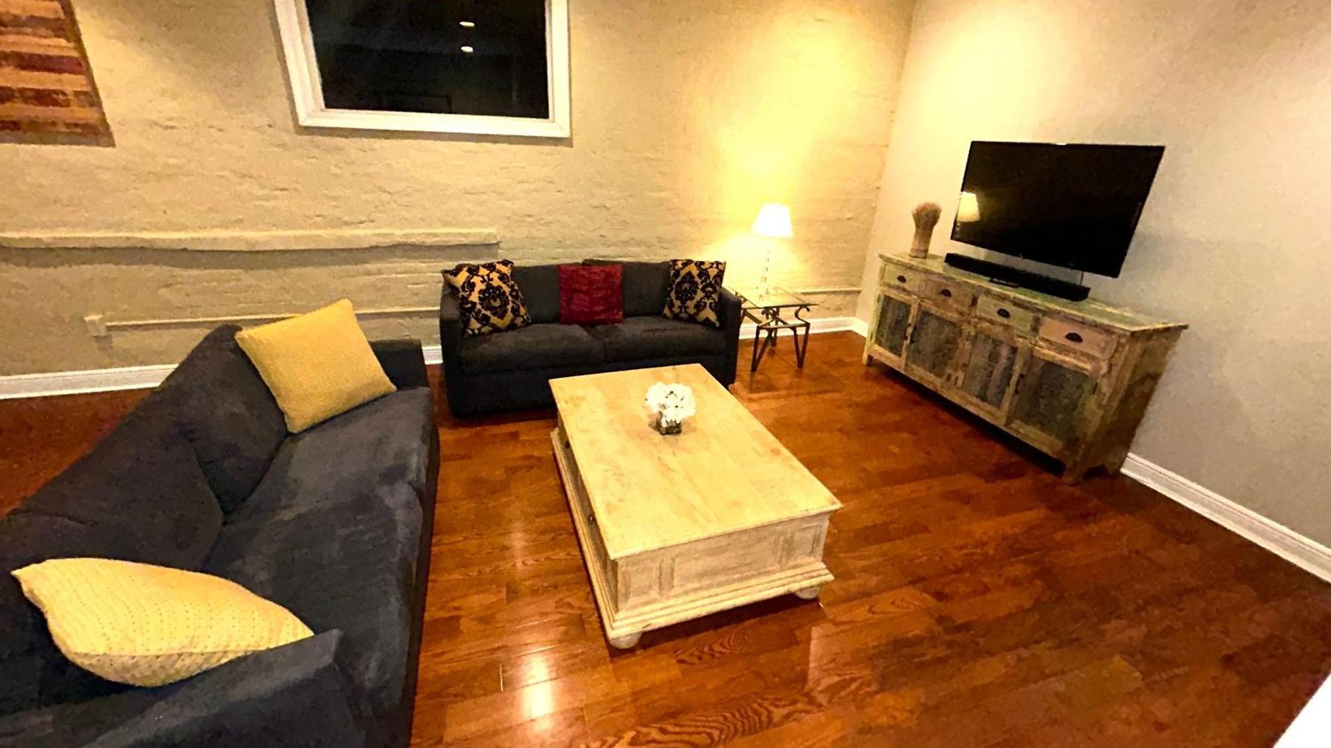 Nola Apartment *