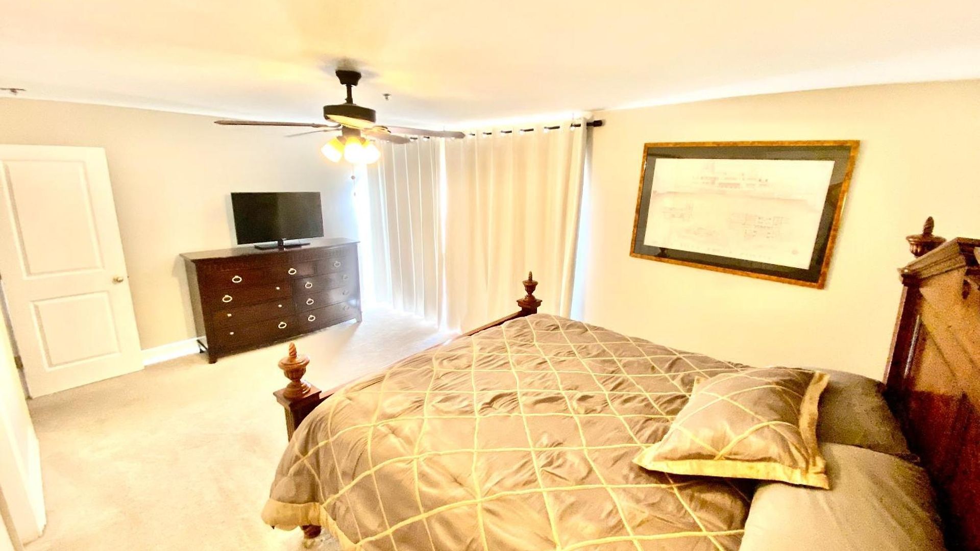Nola Apartment *