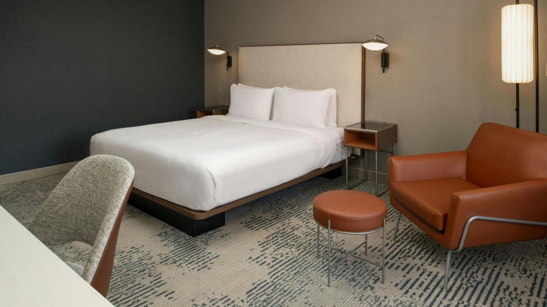 Courtyard By Marriott Warehouse Arts District 3* New Orleans