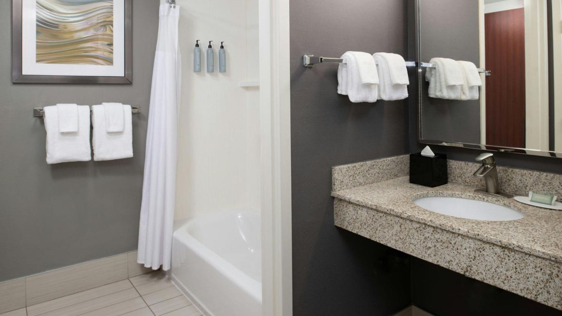 Hotel Courtyard By Marriott Warehouse Arts District 3*