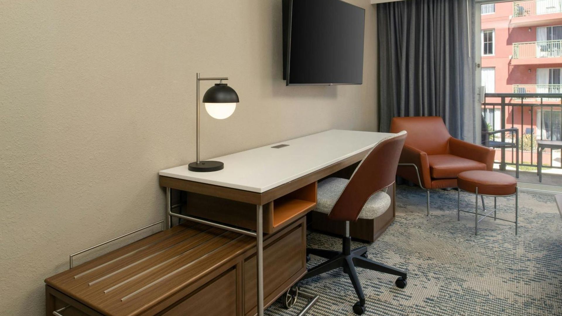 Hotel Courtyard By Marriott Warehouse Arts District 3*