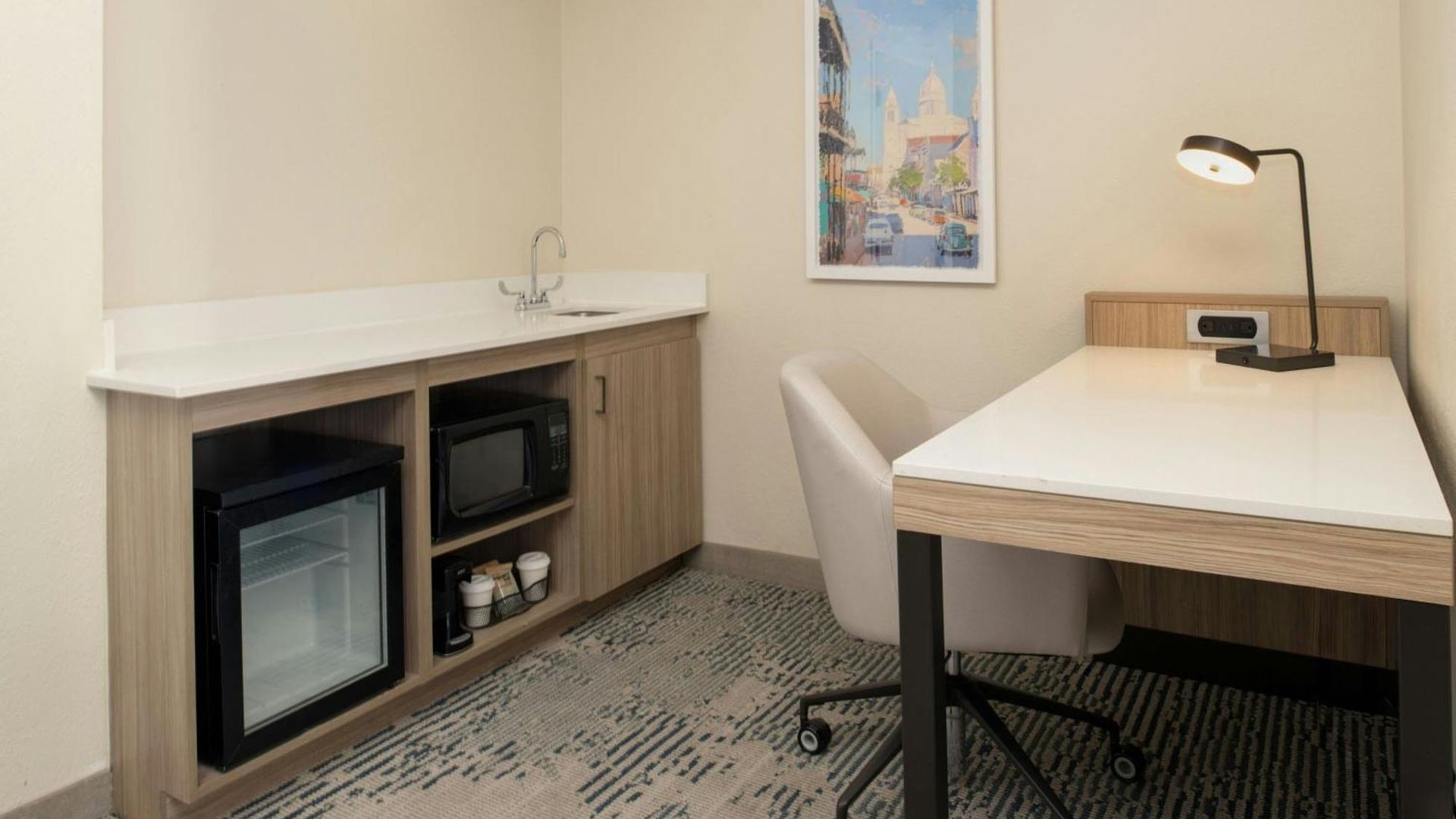 Springhill By Marriott Warehouse Arts District Hotel New Orleans