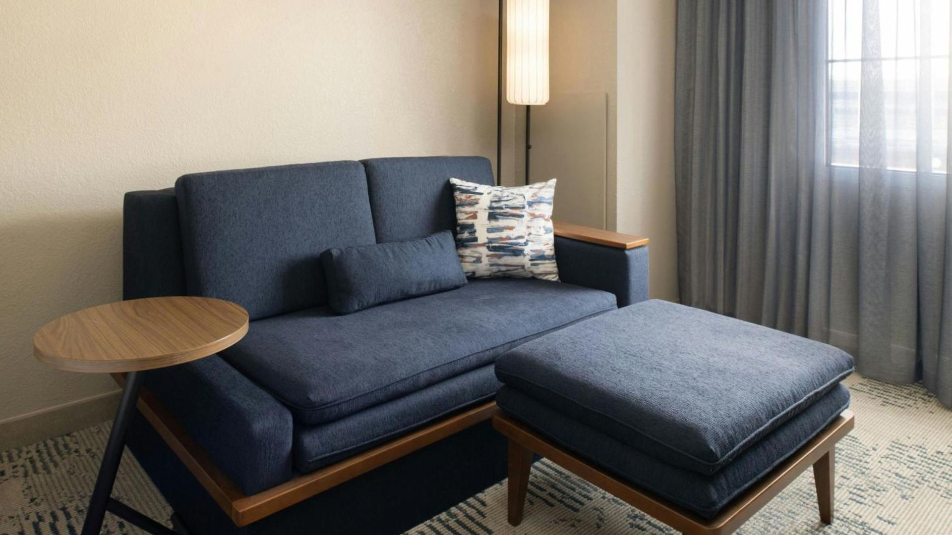 Hotel Courtyard By Marriott Warehouse Arts District New Orleans