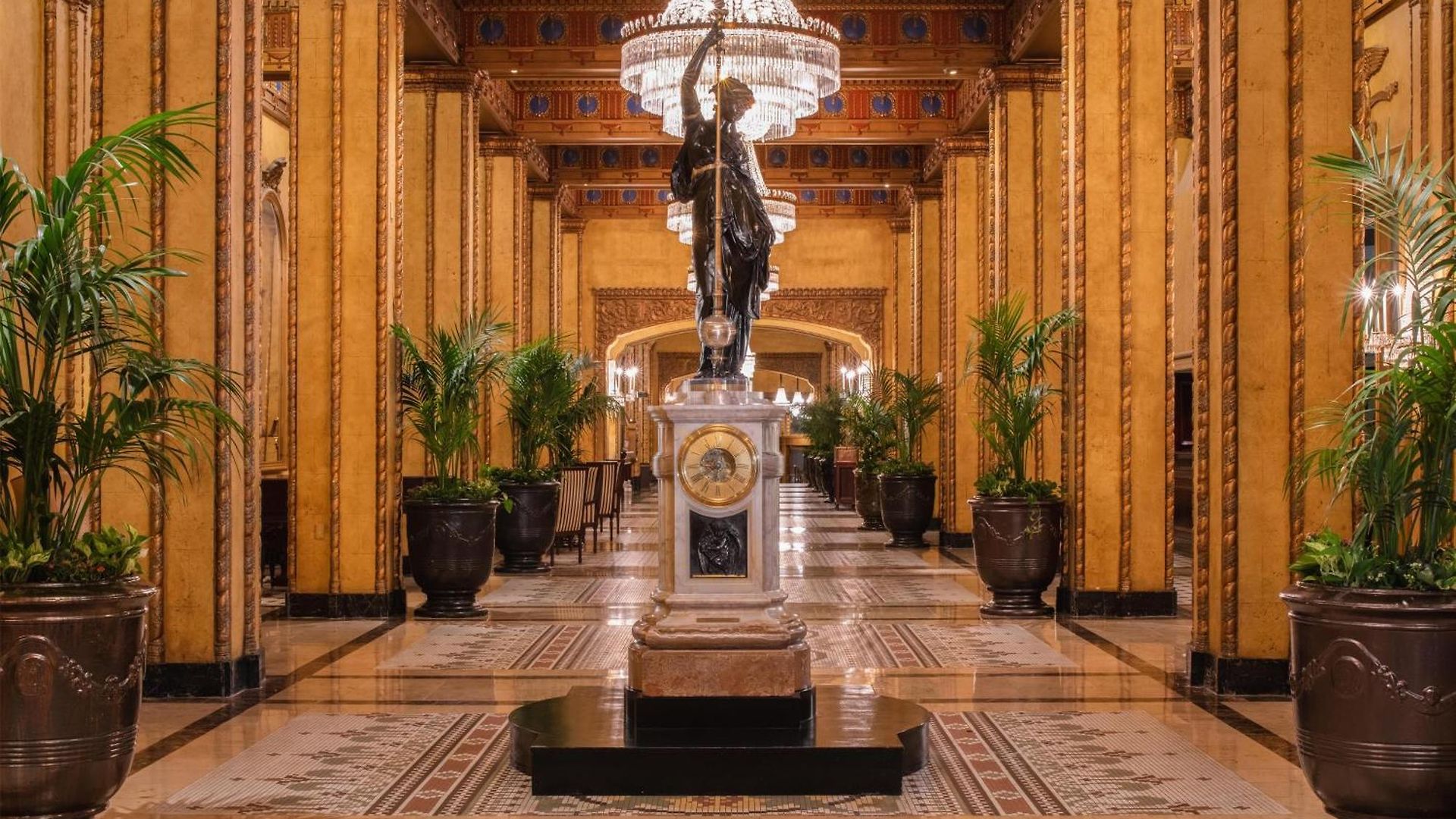The Roosevelt - Waldorf Astoria & 5* New Orleans