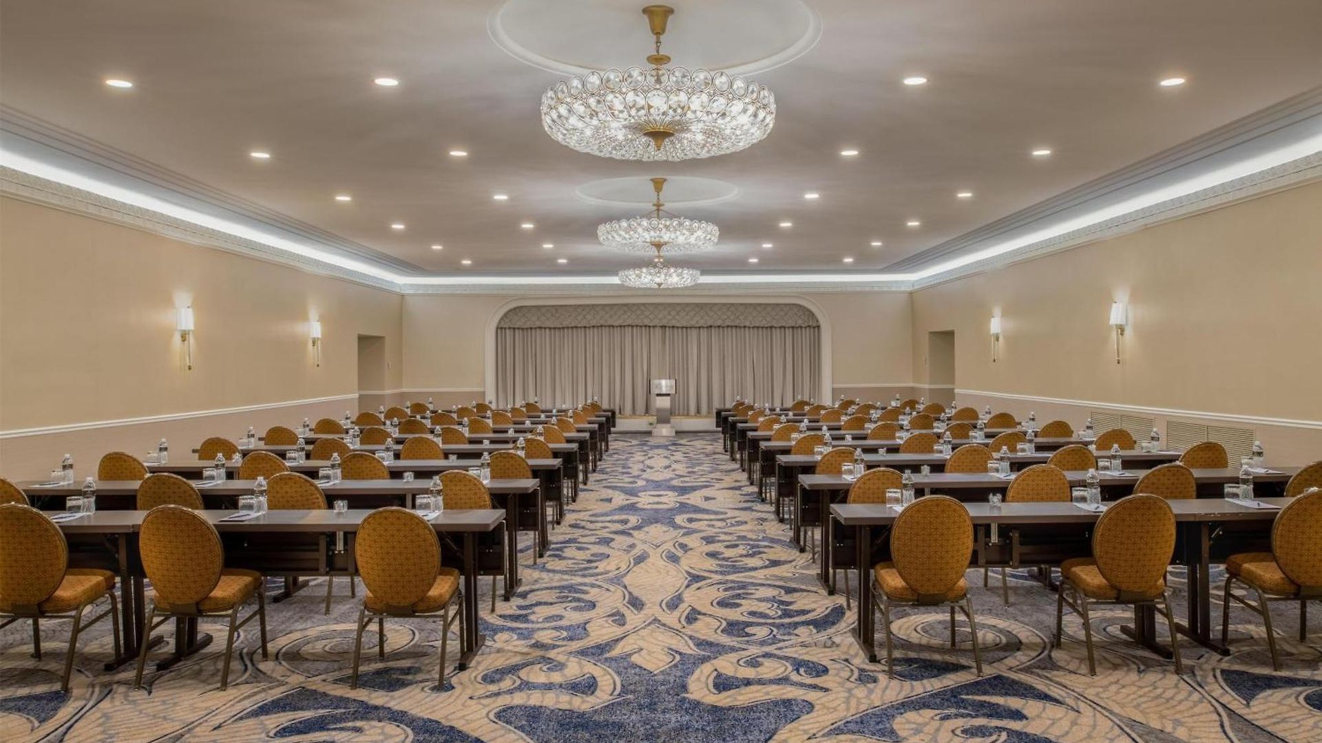 The Roosevelt - Waldorf Astoria & New Orleans