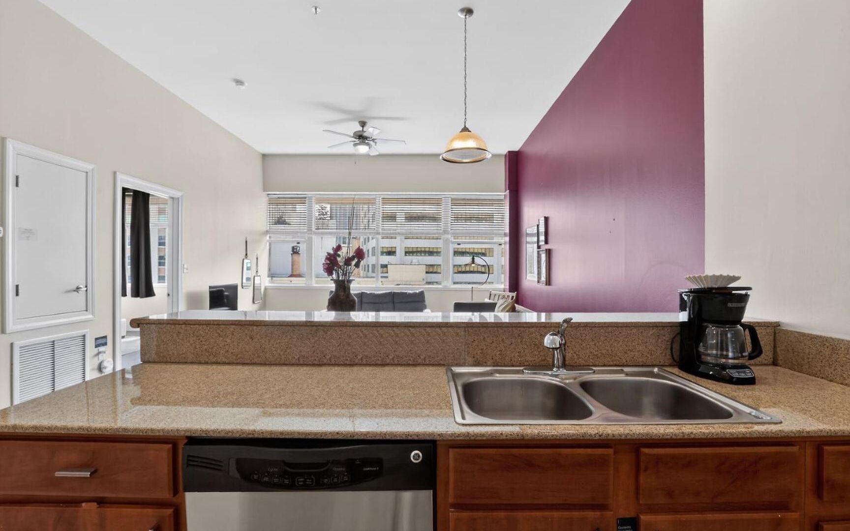 Apartment Roami At Duncan Plaza New Orleans
