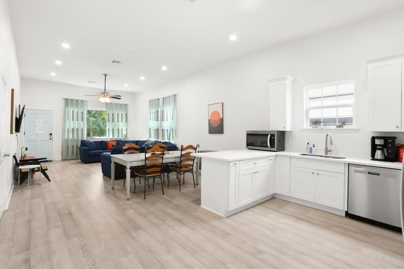 Holiday home Sunny 5bed W Parking And Direct Streetcar Access New Orleans