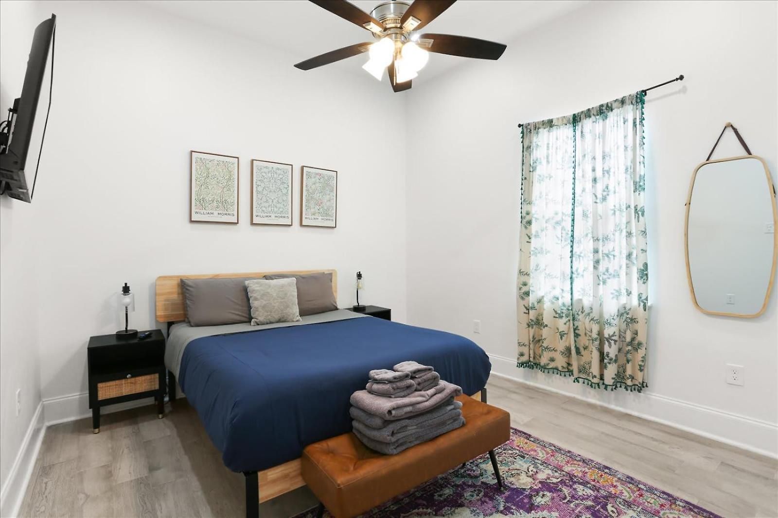 Sunny 5bed W Parking And Direct Streetcar Access Holiday home