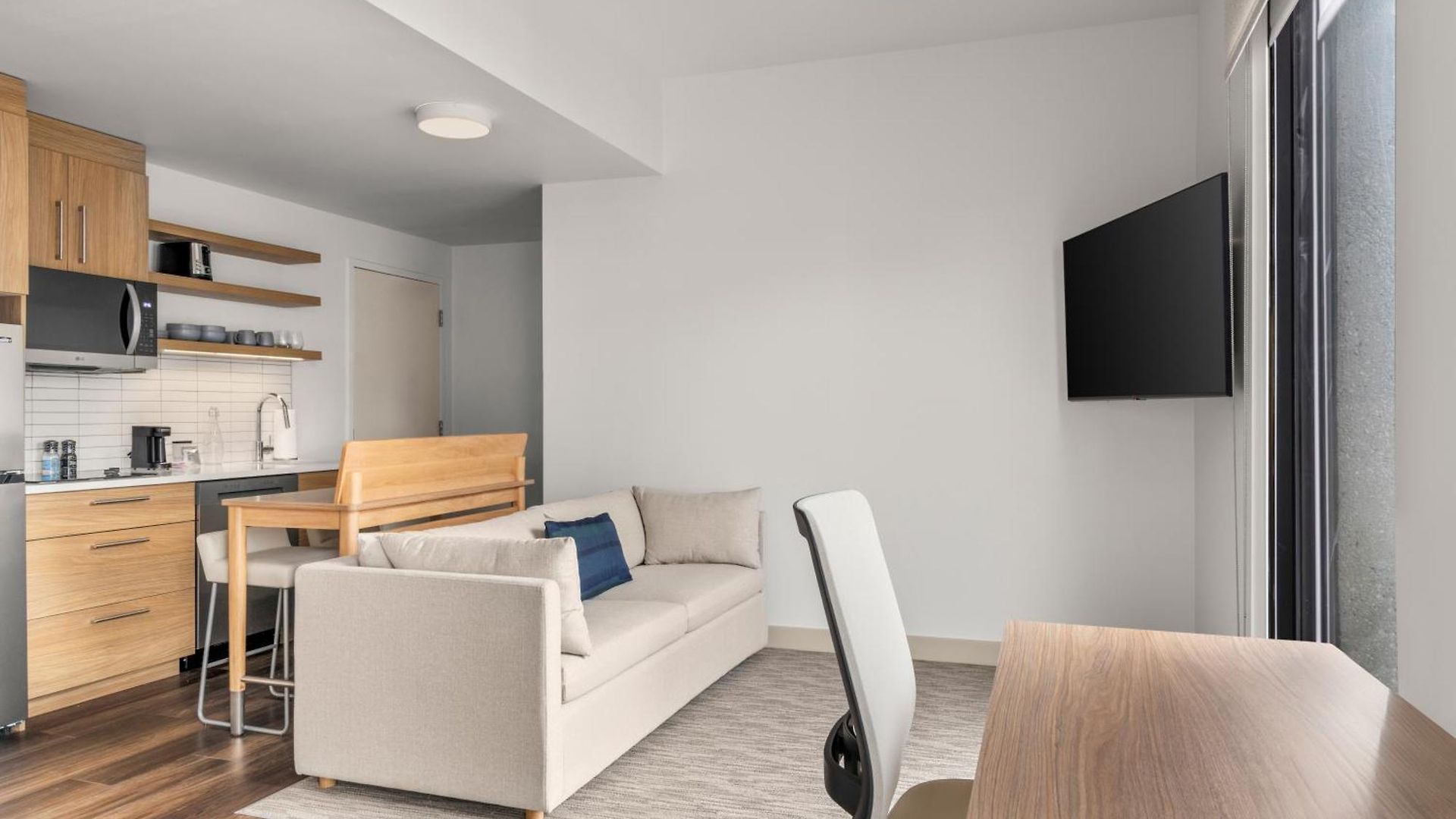 Hotel Element By Marriott Downtown New Orleans