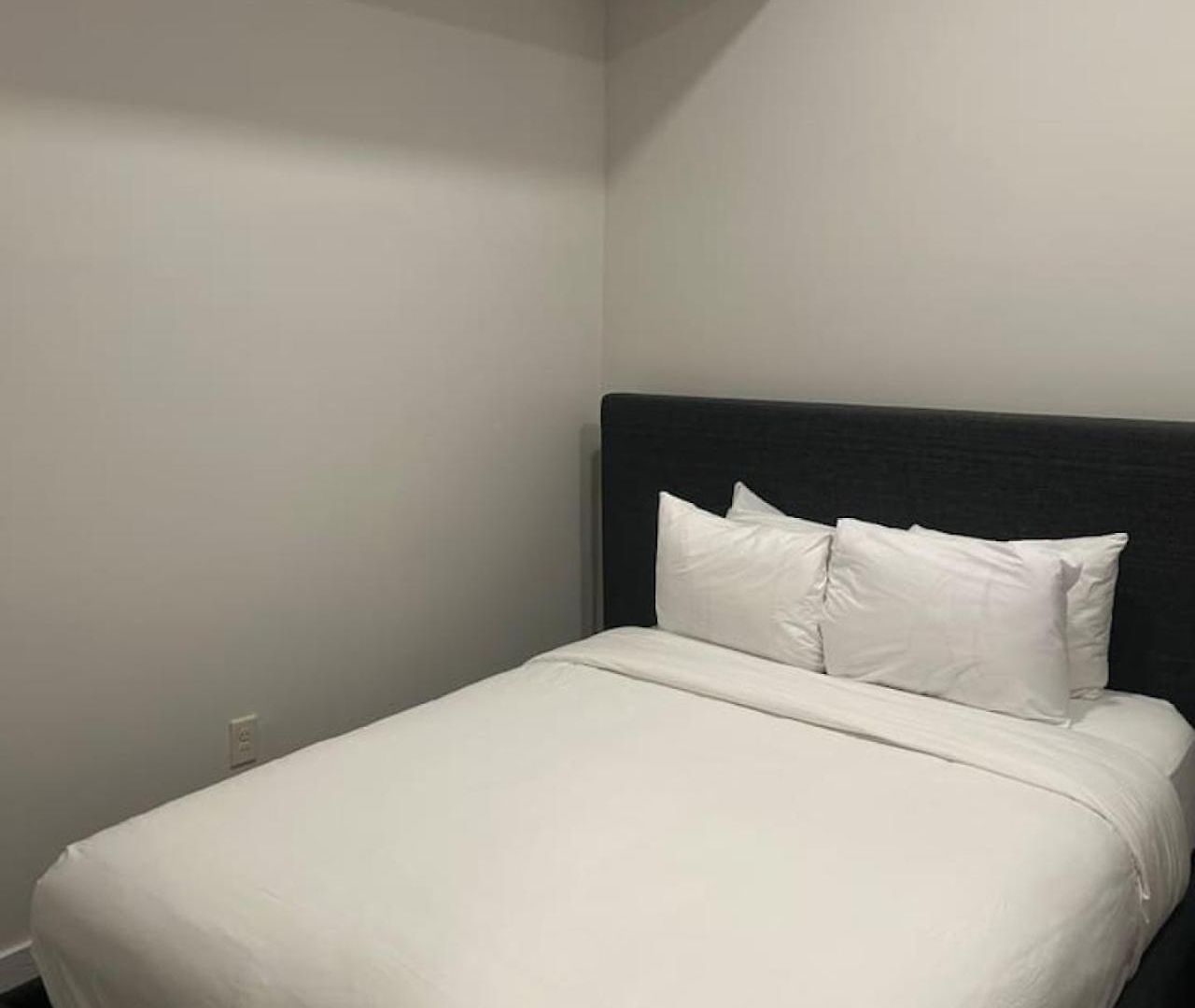 The Gregory 401 Hotel *