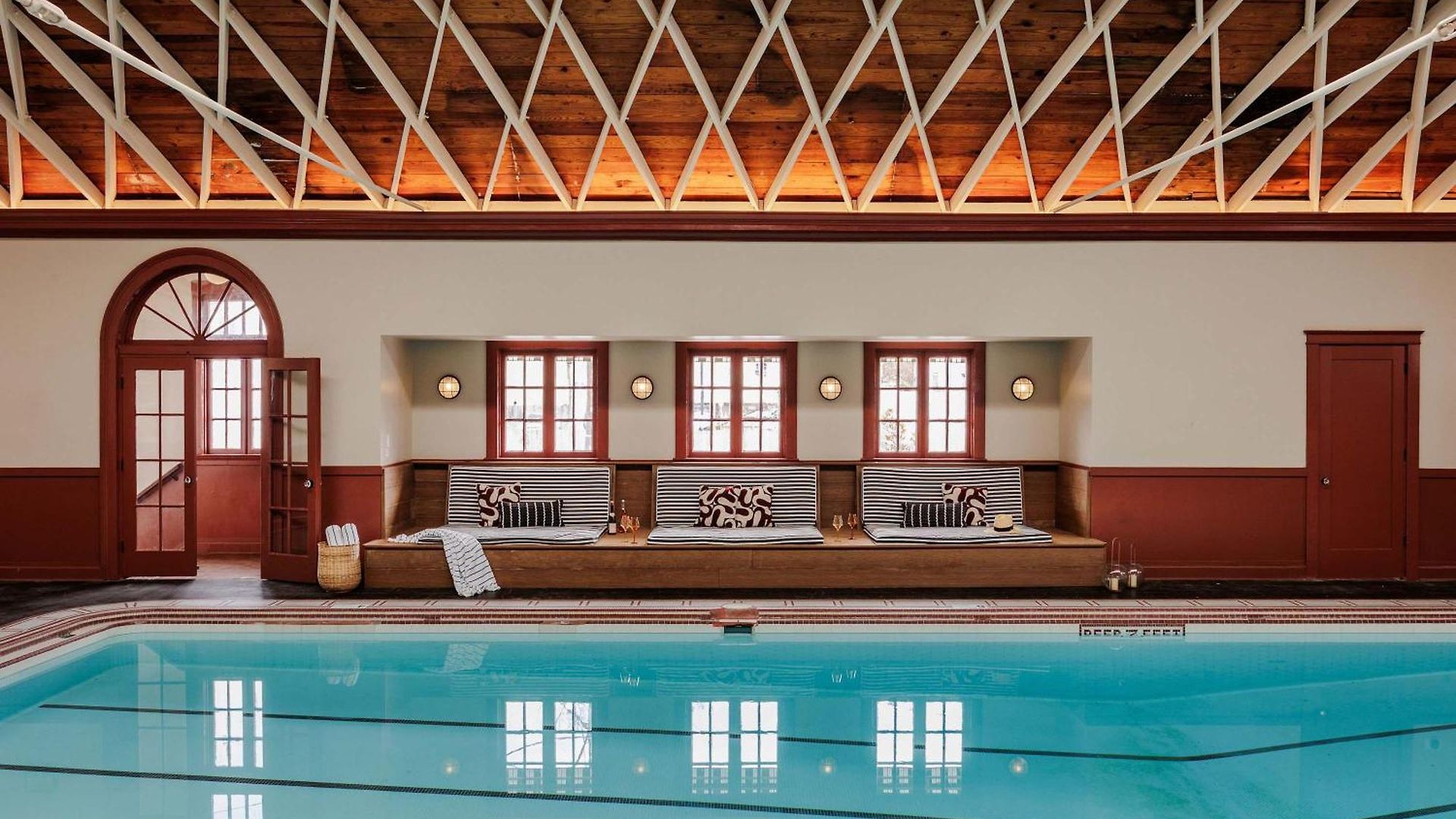 Rare 10br Luxury Estate Heated Indoor Pool Holiday home New Orleans