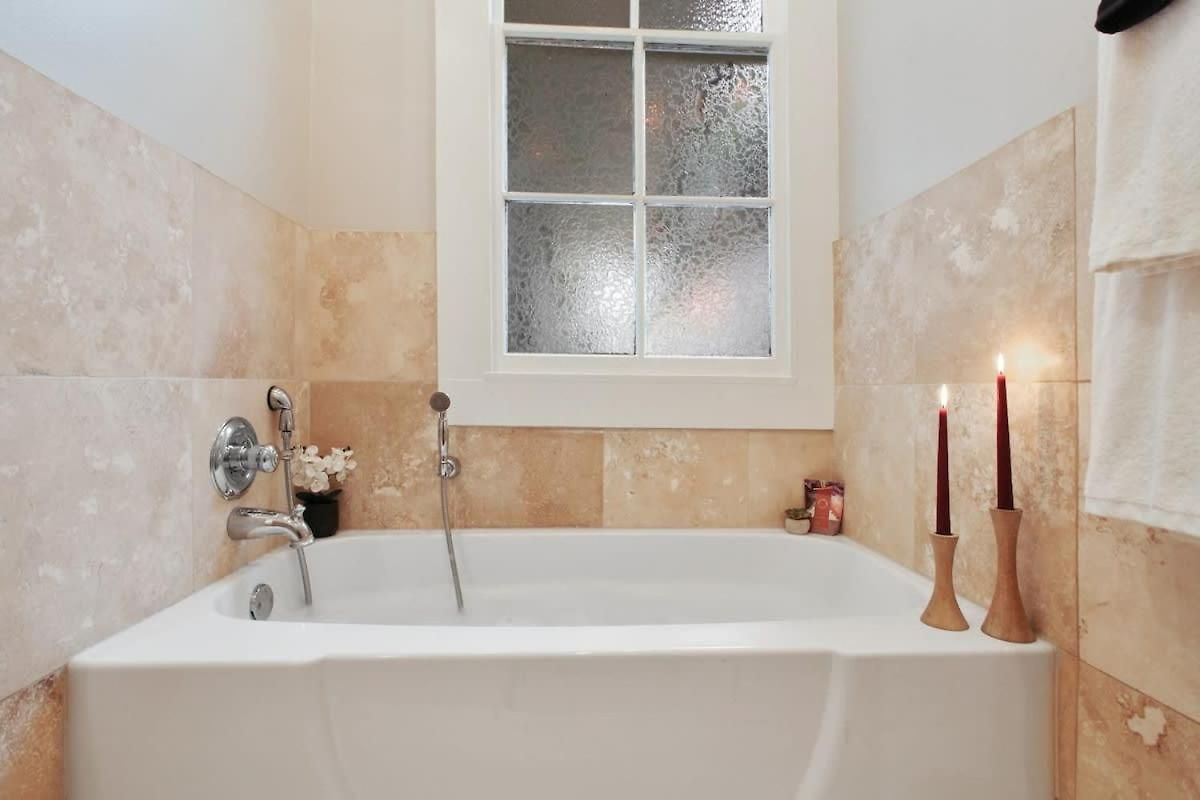 Holiday home Historic 8br With Pool Hot Tub New Orleans