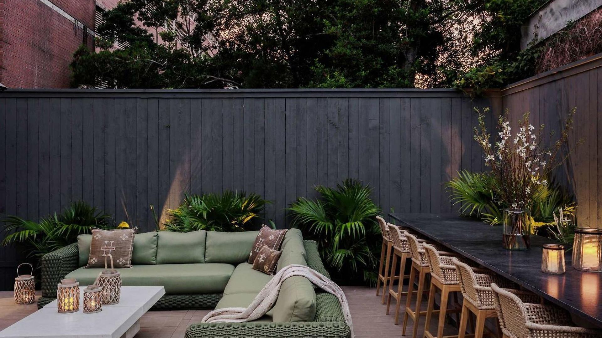 Luxe 6-bedroom Garden District Retreat Pool Holiday home New Orleans