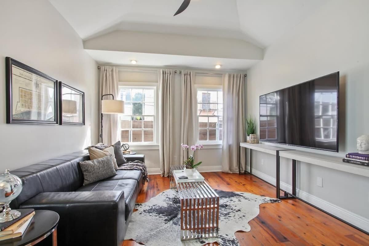 Holiday home Historic 8br With Pool Hot Tub New Orleans