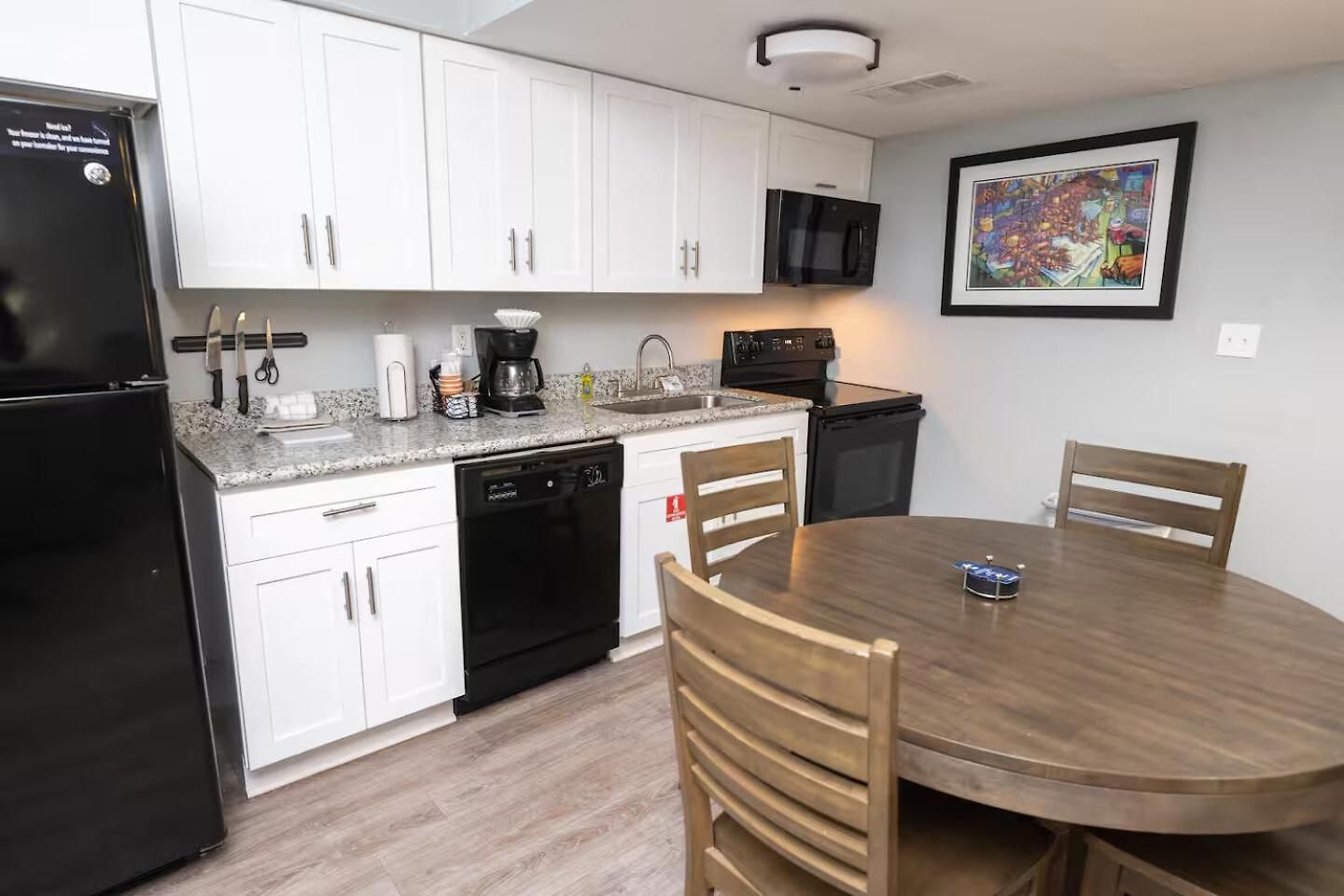 Aparthotel Modern 1br Retreat On Frenchmen Street W Pool