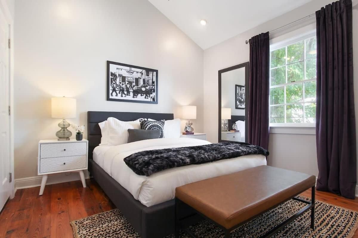 Historic 8br With Pool Hot Tub Holiday home New Orleans