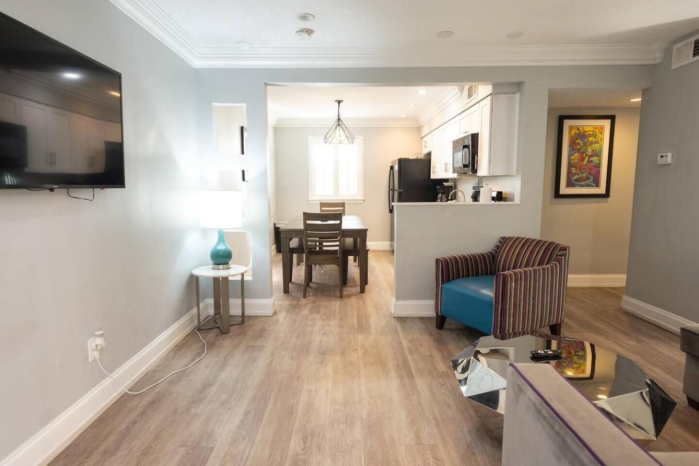Frenchmen 1br Retreat W Pool & Hot Tub Access Aparthotel