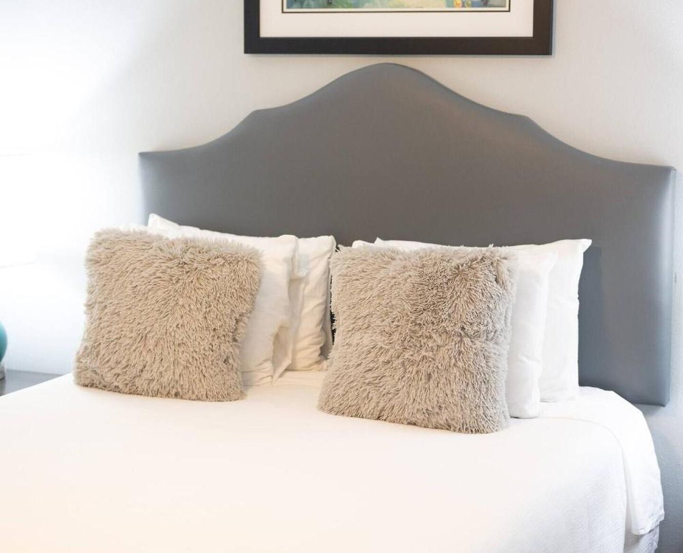 Luxury 2br W Pool & Hot Tub On Frenchmen St Aparthotel 3*