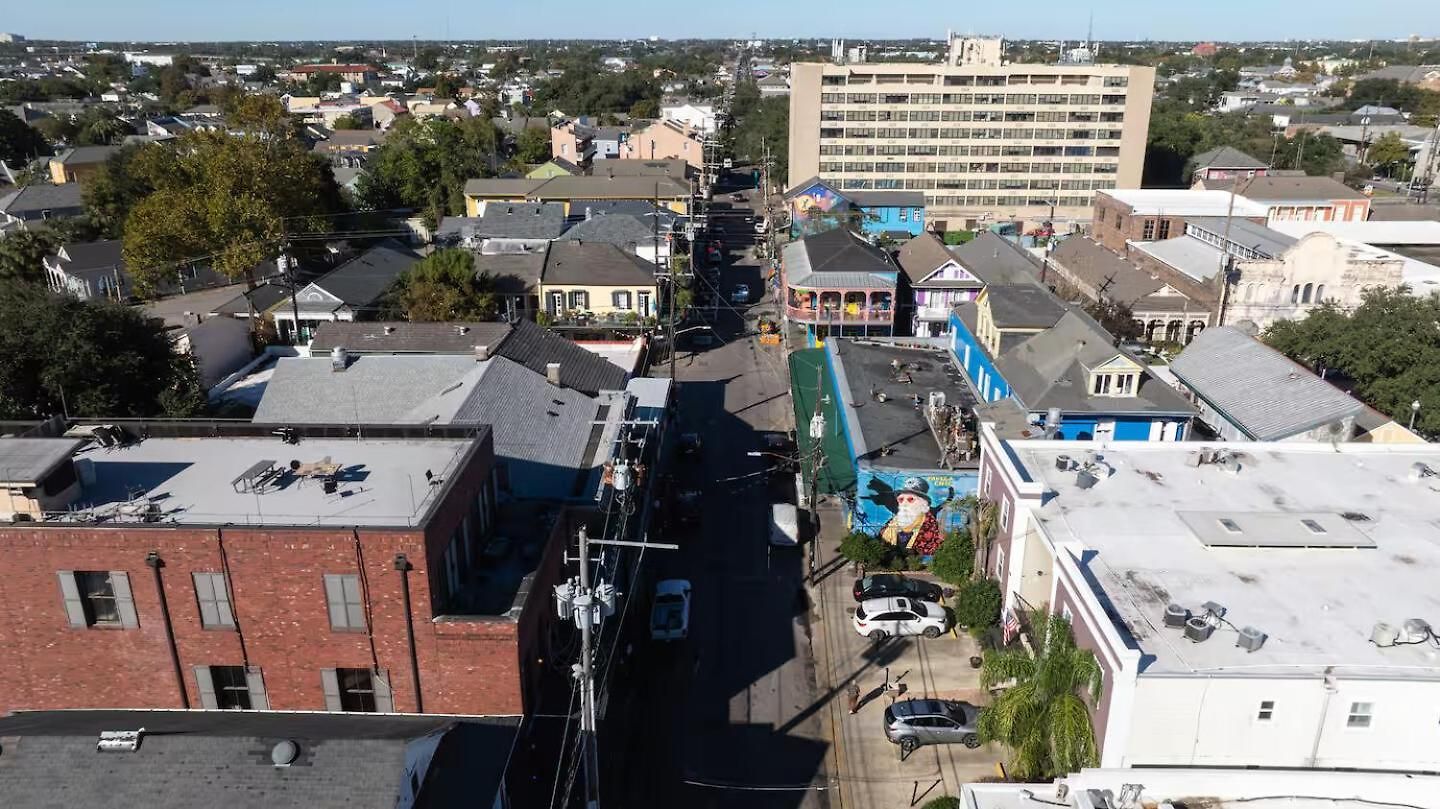 Aparthotel Refined 2br Escape On Frenchmen Street W Pool New Orleans