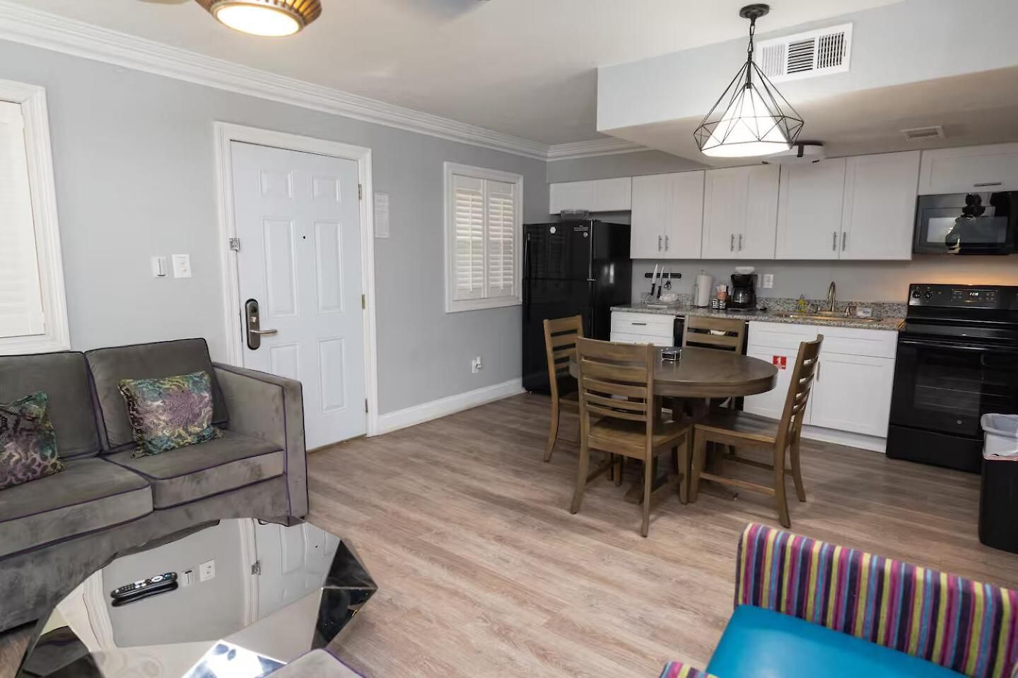 Elegant 2br On Frenchmen St W Pool & Hot Tub Aparthotel 3*