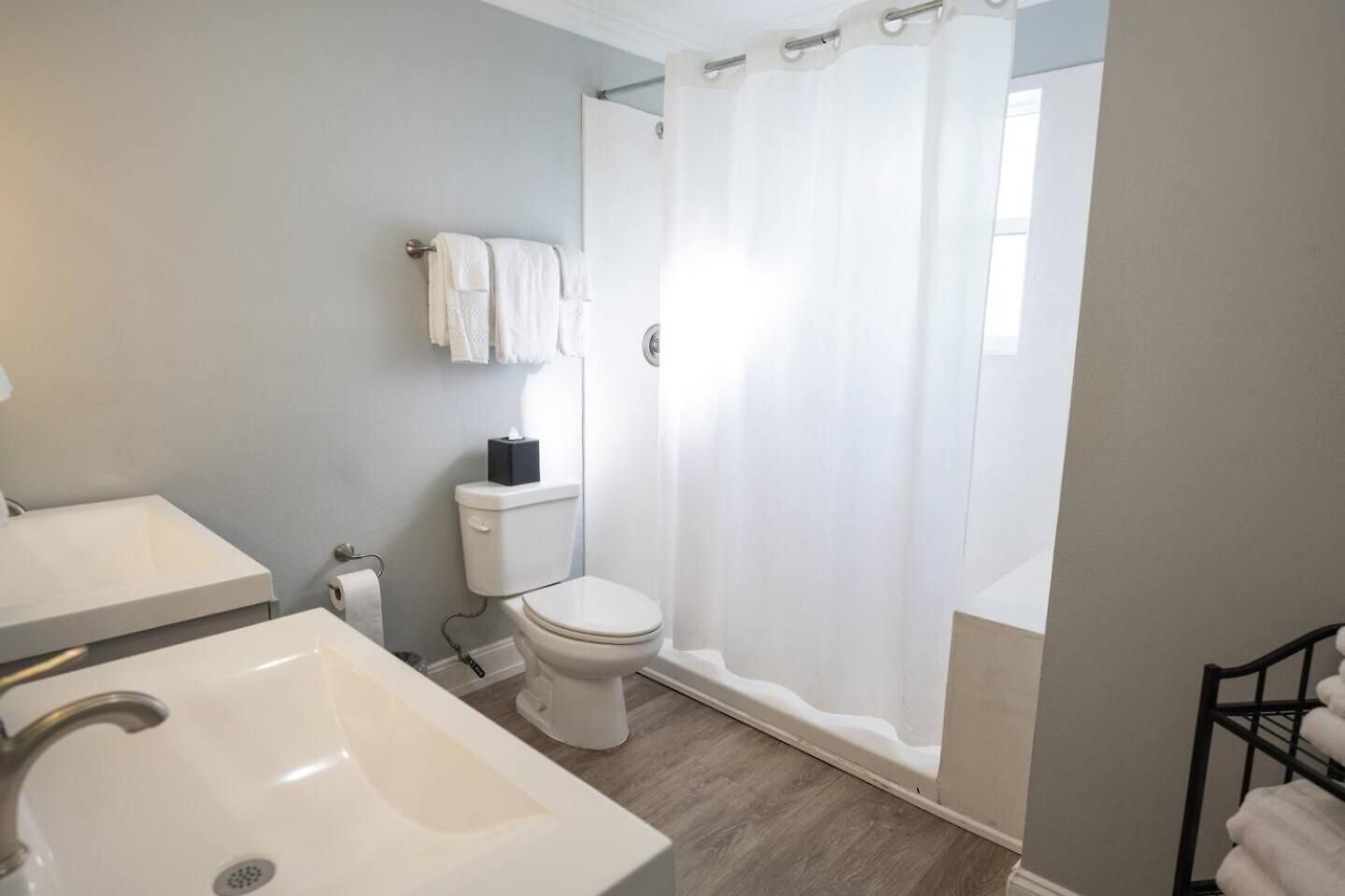 Frenchmen 2br Retreat W Pool & Hot Tub Access