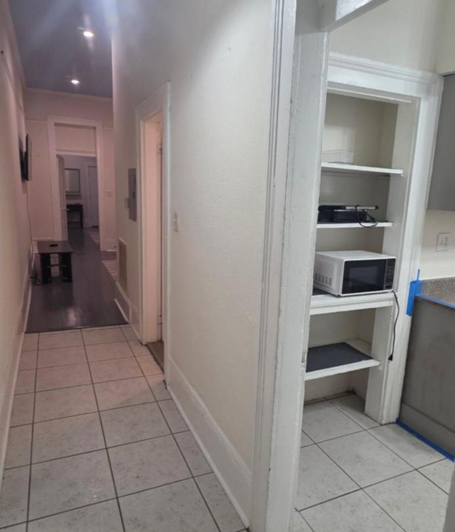 2br Penthouse On Claiborne Apartment New Orleans